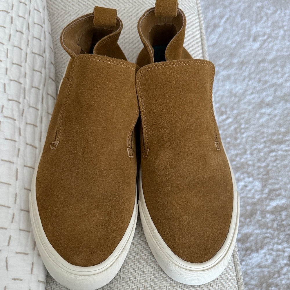 SeaVees Tan Suede Slip-On Sneakers
